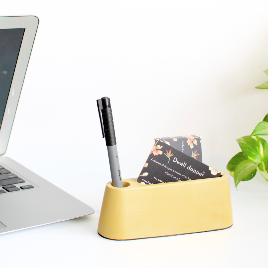 Pen and mobile stand small (Yellow)