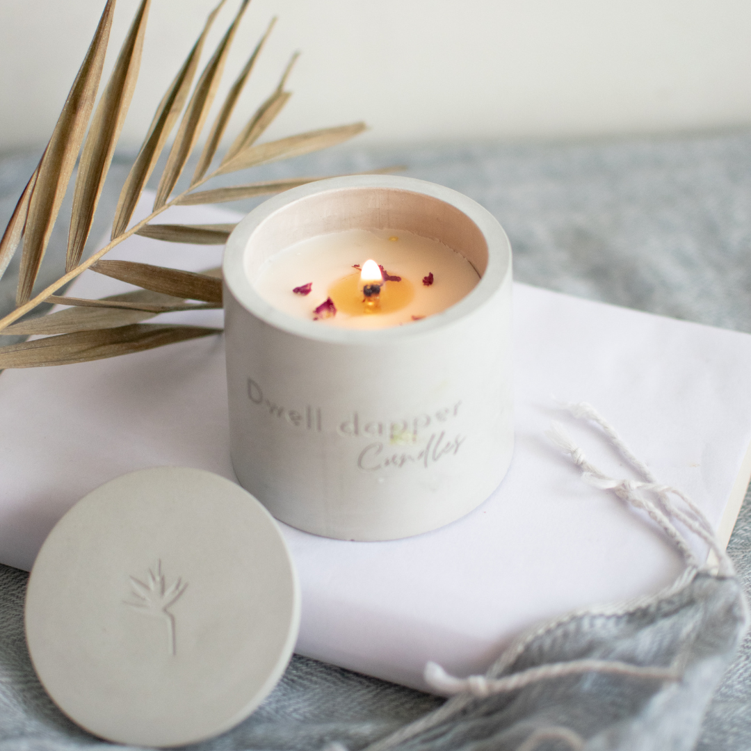 Soy wax candle in concrete jar (Grey)