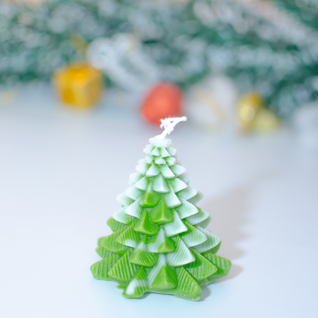 Soy wax Christmas tree candle (Set of 2)