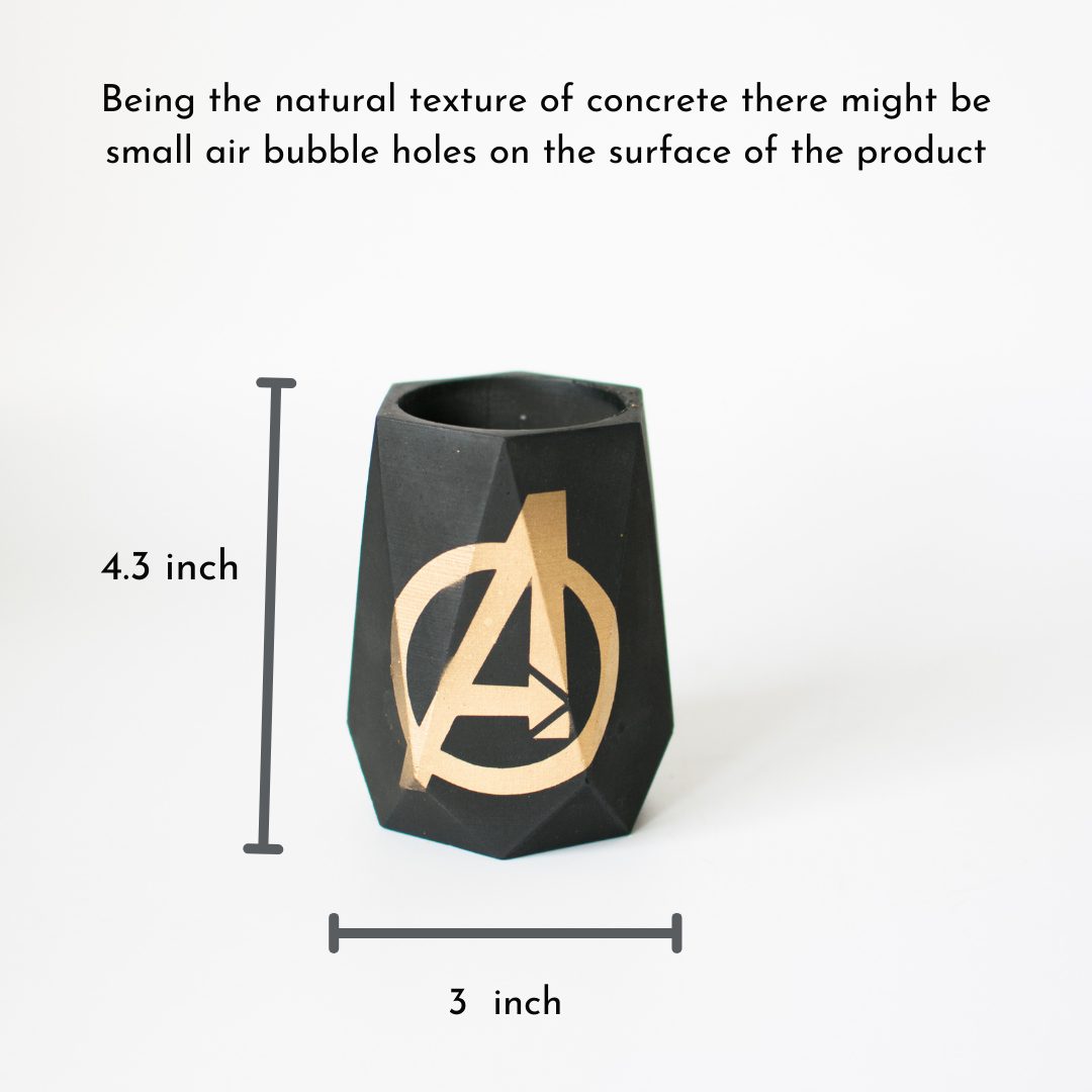 Avenger Theme Pen holder