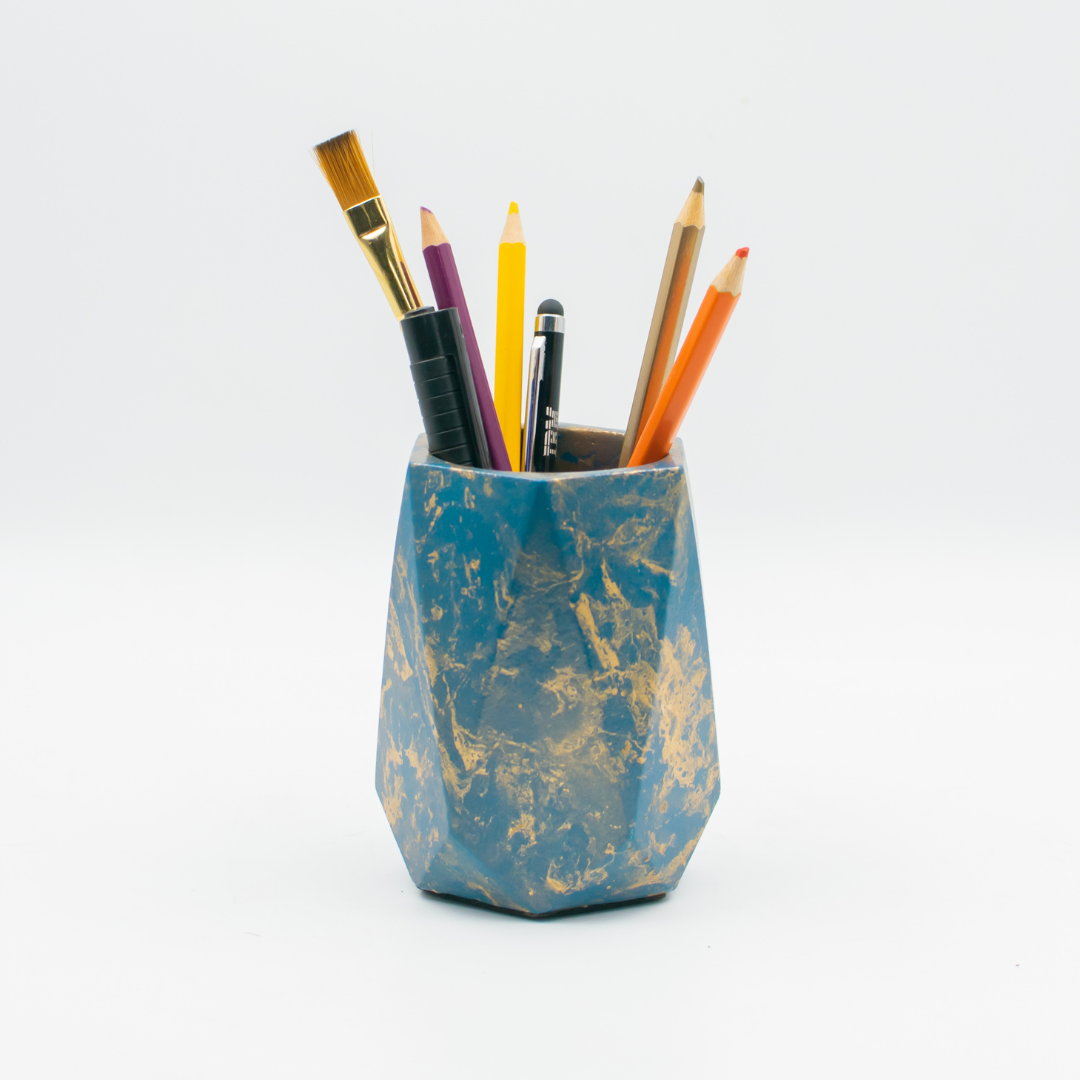 Dwell dapper - Pen holder (Cyan & Golden)