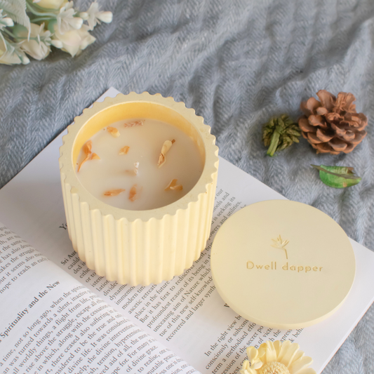 Soy wax candle in concrete jar (Yellow)