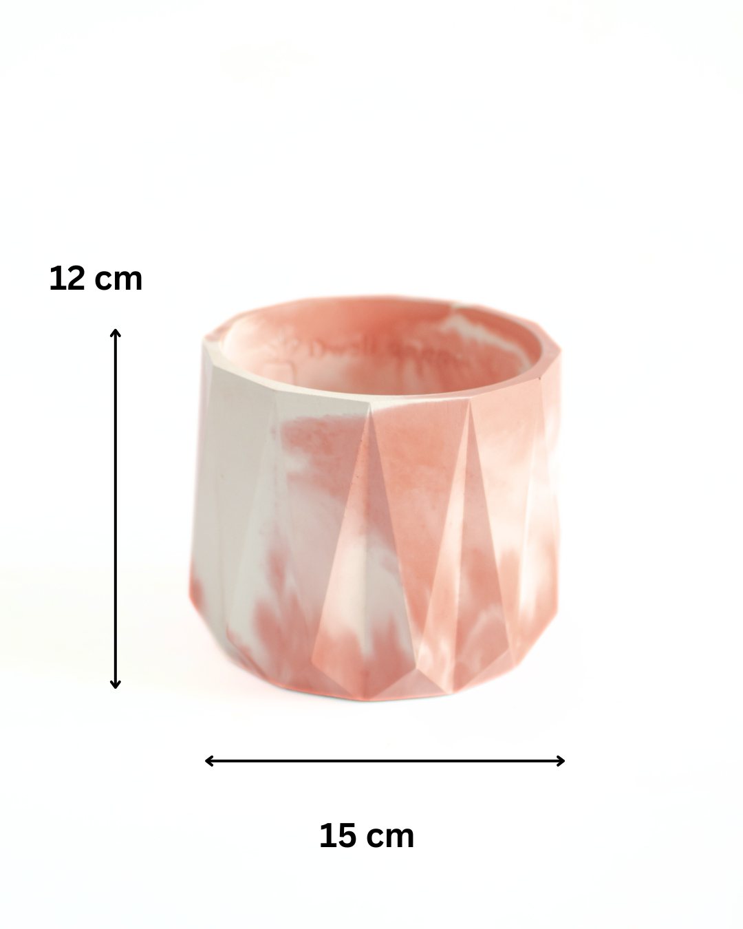 Indoor concrete planter with plate